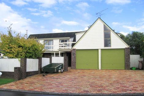 Photo of property in 8 Broman Place, Half Moon Bay, Auckland, 2012