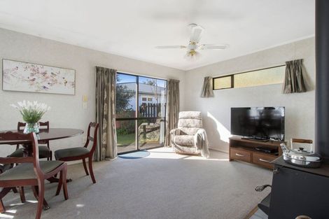 Photo of property in 9b Johnston Street, Foxton, 4814