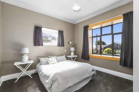 Photo of property in 14 Motu Street, Saint Clair, Dunedin, 9012