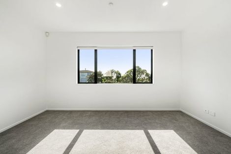 Photo of property in 2 Kakahi Road, Beachlands, 2018