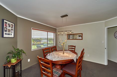 Photo of property in 120 Kelvin Grove Road, Kelvin Grove, Palmerston North, 4414
