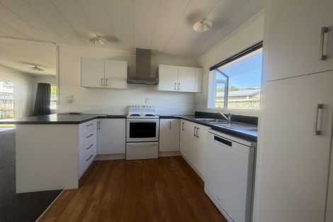 Photo of property in 16 Crombie Street, Bellevue, Tauranga, 3110