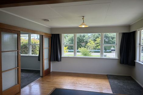 Photo of property in 16 Alfredton Road, Eketahuna, 4900