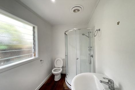 Photo of property in 4 Hillcrest Avenue, Hillcrest, Auckland, 0627