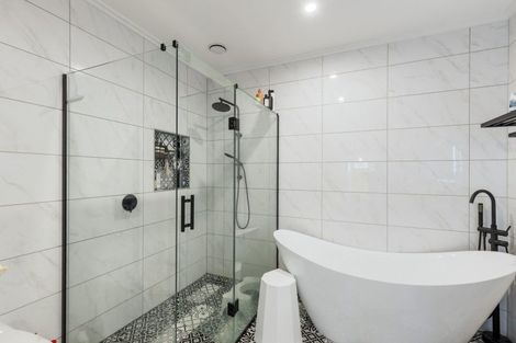 Photo of property in 47 Gaine Street, New Plymouth, 4310