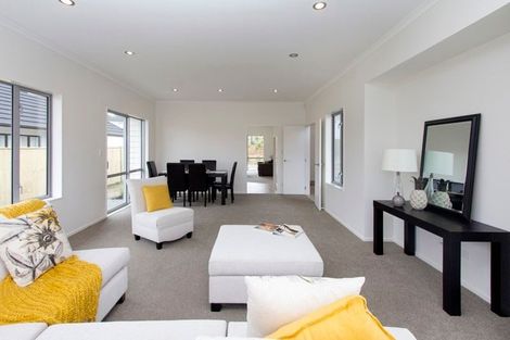 Photo of property in 17 Outlook Terrace, Silverdale, 0932