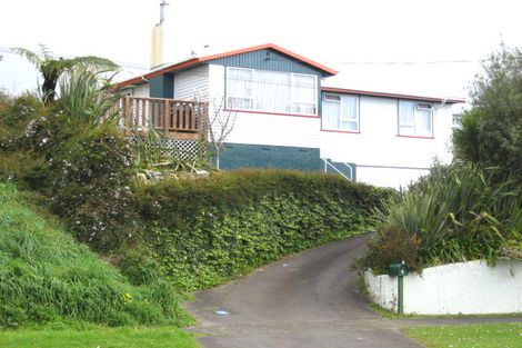 Photo of property in 6 Whakawhiti Street, Marfell, New Plymouth, 4310