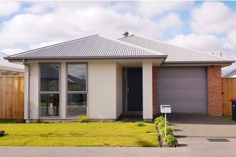 Photo of property in 8 Air Race Lane, Halswell, Christchurch, 8025