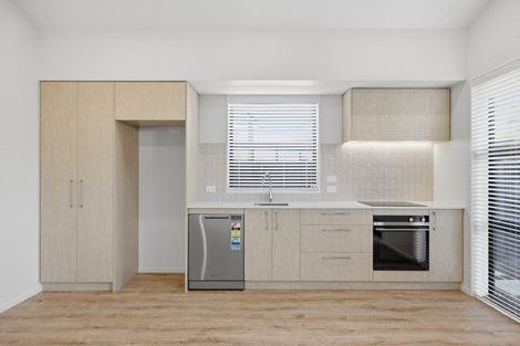 Photo of property in 2 Evatt Street, Bryndwr, Christchurch, 8053