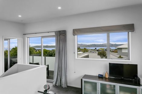 Photo of property in 19 Ernest Kemp Rise, Wharewaka, Taupo, 3330