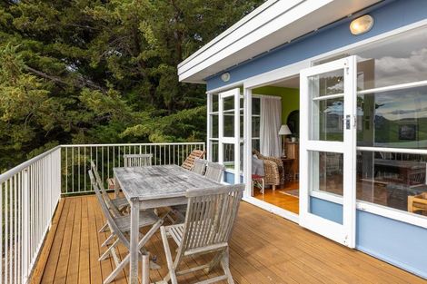 Photo of property in 38 Bayview Road, Charteris Bay, Governors Bay, 8971