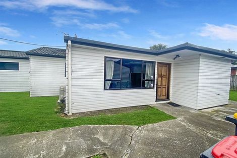 Photo of property in 8 Homer Place, Upper Riccarton, Christchurch, 8041
