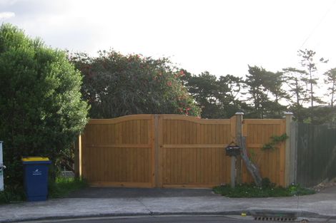 Photo of property in 11 Quiet Street, Te Atatu South, Auckland, 0610