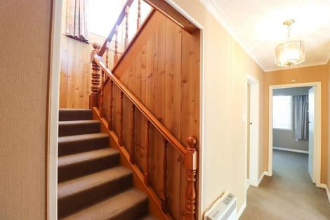 Photo of property in 18 Churchill Avenue, Hokowhitu, Palmerston North, 4410