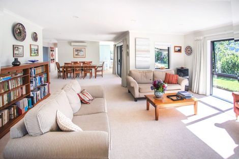 Photo of property in 73 Kotuku Drive, Paraparaumu Beach, Paraparaumu, 5032