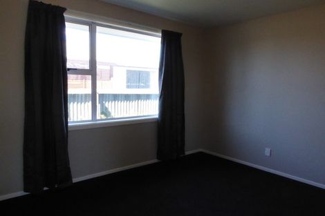 Photo of property in 57 Denise Crescent, Hornby, Christchurch, 8042