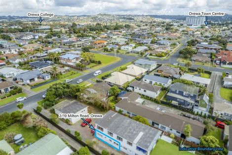 Photo of property in 2/19 Milton Road, Orewa, 0931