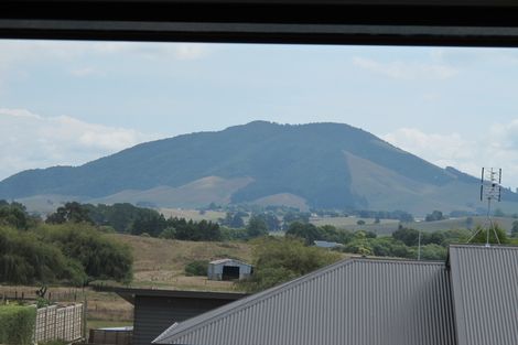 Photo of property in 73 Meddings Crescent, Te Awamutu, 3800