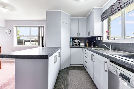 Photo of property in 20 Pamela Place, Deanwell, Hamilton, 3206