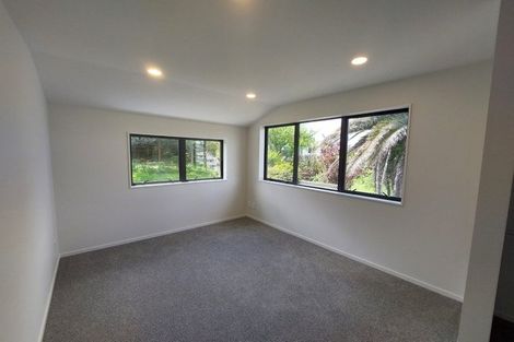 Photo of property in 3d Datura Place, Sunnynook, Auckland, 0620