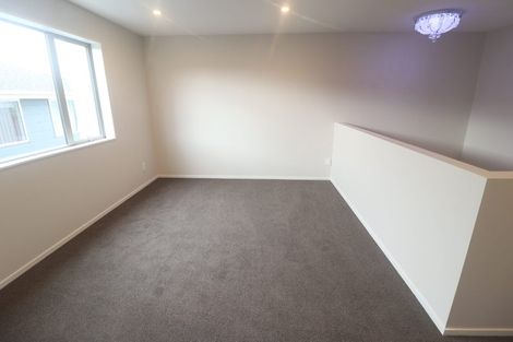 Photo of property in 2a Crystal Avenue, Te Atatu South, Auckland, 0602