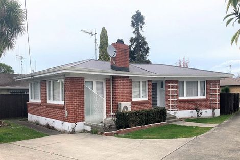 Photo of property in 24 Brocas Avenue, Hillcrest, Hamilton, 3216