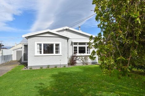 Photo of property in 107 Broadway, Carterton, 5713