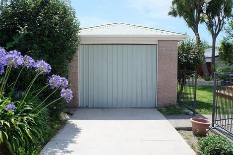 Photo of property in 31 Grahams Road, Ilam, Christchurch, 8041