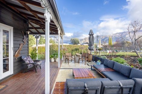 Photo of property in 54 Hedditch Street, Wanaka, 9305