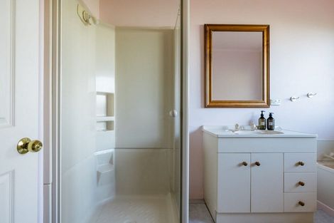 Photo of property in 36a Grey Street, Cambridge, 3434