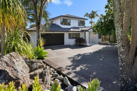 Photo of property in 19 Revell Drive, Ohauiti, Tauranga, 3112