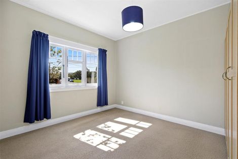 Photo of property in 12 Pohutukawa Street, Woburn, Lower Hutt, 5010