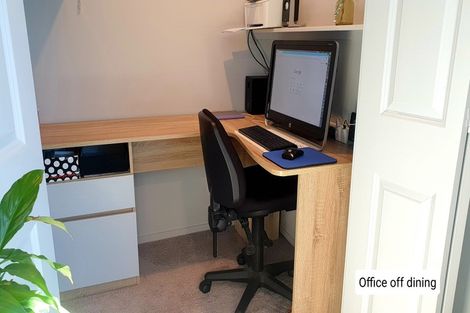 Photo of property in 107 Ryder Crescent, Levin, 5510