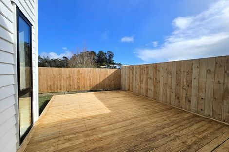 Photo of property in 41a Candia Road, Swanson, Auckland, 0614