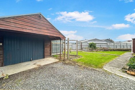 Photo of property in 17 Niddry Crescent, Winton, 9720