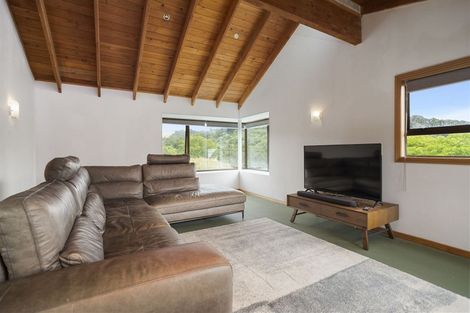 Photo of property in 22 Rewa Road, Maraetai, Auckland, 2018