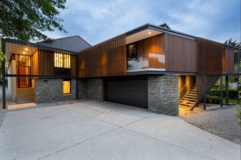 Photo of property in 27 Arrowtn-lke Hayes Road, Lake Hayes, Queenstown, 9371