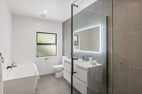 Photo of property in 3 Stoneleigh Grove, Paraparaumu, 5032