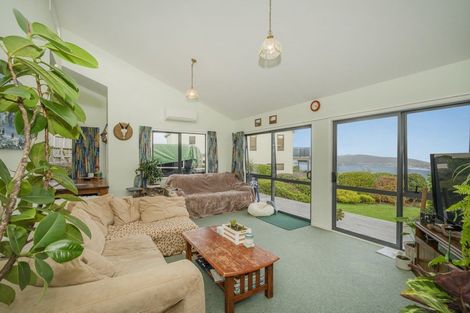 Photo of property in 9 Christa Court, Whitianga, 3510