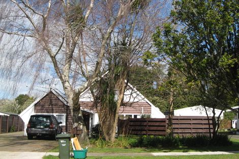 Photo of property in 27 Riverside Drive, Whakatane, 3120