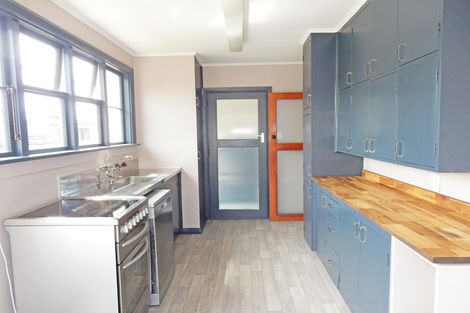 Photo of property in 12 Harlech Street, Oamaru North, Oamaru, 9400