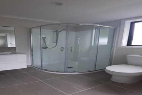 Photo of property in 2/5 Helena Road, Hillcrest, Hamilton, 3216