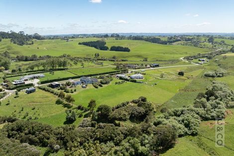 Photo of property in 83 Mount Albion Rise, Taupaki, Henderson, 0782