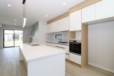 Photo of property in 17 Farranfore Road, Opaheke, Papakura, 2113