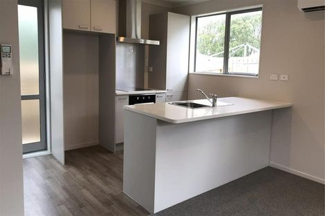 Photo of property in 9 Forbury Place, Mangere, Auckland, 2022