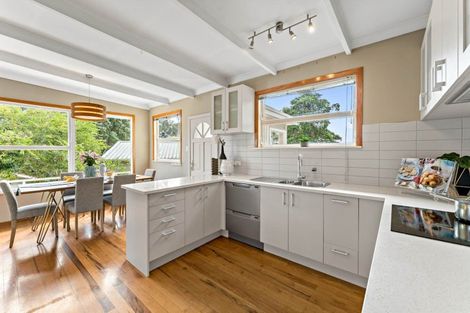 Photo of property in 8a Malam Street, Glen Eden, Auckland, 0602