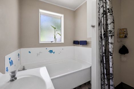 Photo of property in 13 Norfolk Street, Patea, 4520