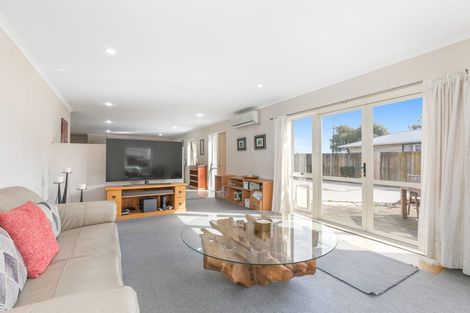 Photo of property in 25b Kentia Avenue, Mount Maunganui, 3116