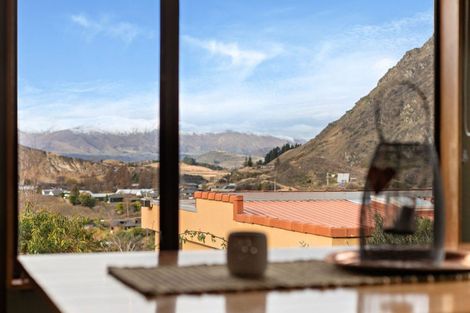 Photo of property in 16 Moonlight Track, Arthurs Point, Queenstown, 9371