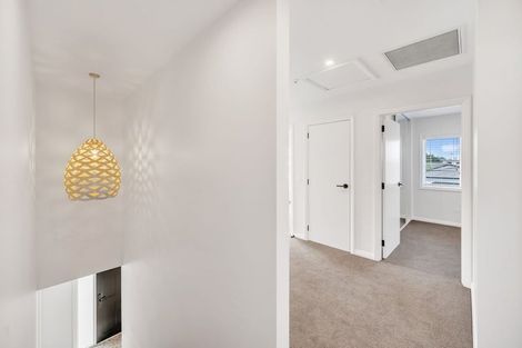 Photo of property in 9a Church Road, Taradale, Napier, 4112